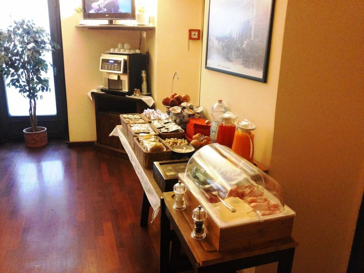 Il Loggiato Dei Serviti-Italy-COMO-General view-6