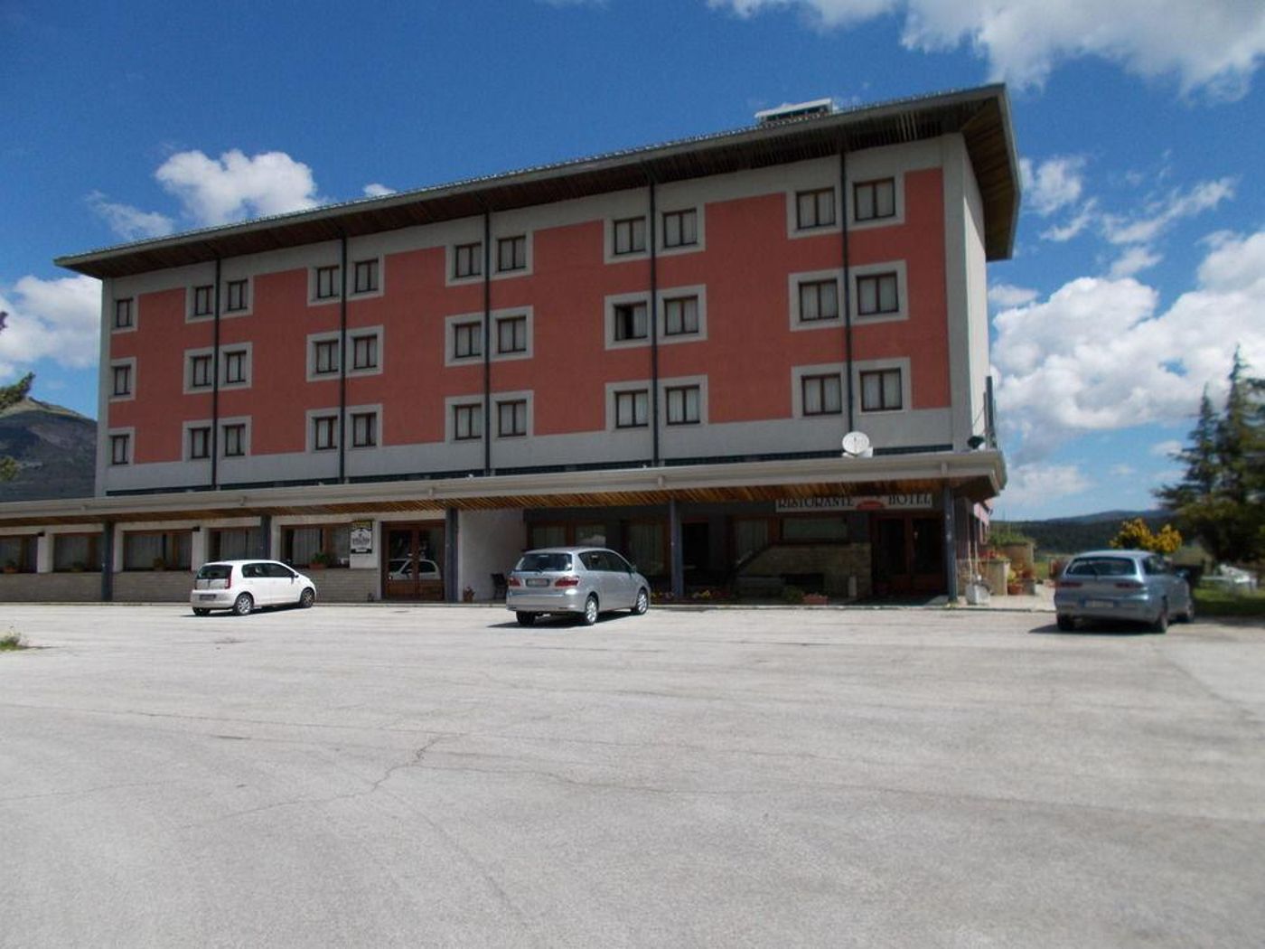 Holidays-General-view-22