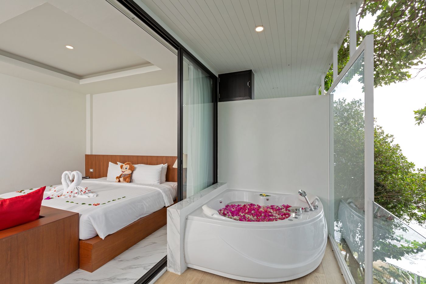 Secret-Cliff-Villa-Room-40