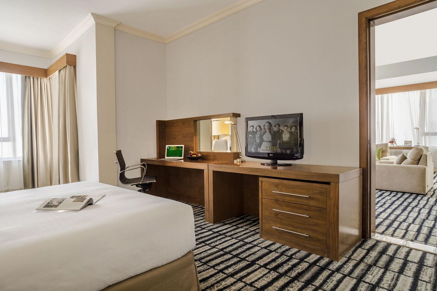 Jumeira-Rotana-Room-17