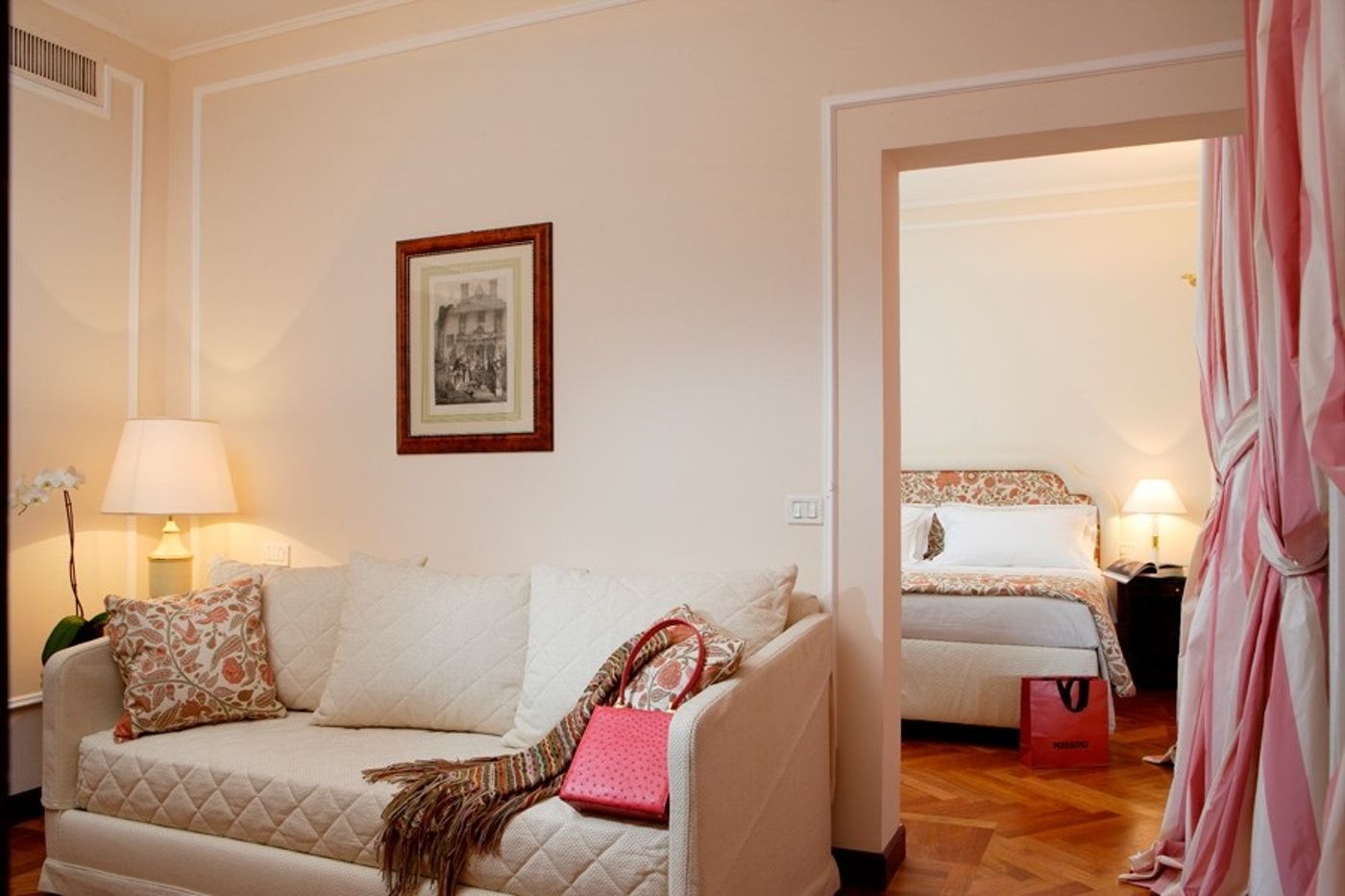 De-la-Ville-General-view-17