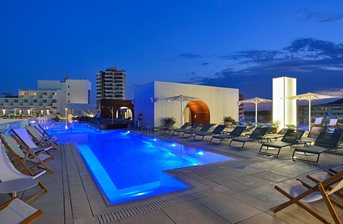 INNSiDE by Melia Calvia Beach