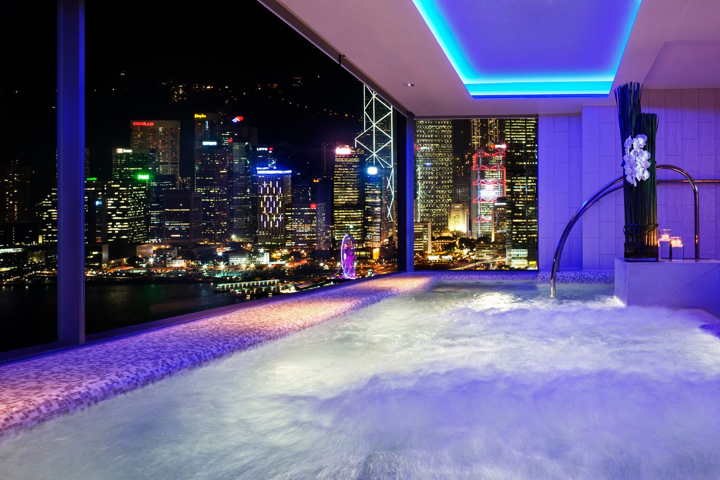 W-Hong-Kong-General-view-75