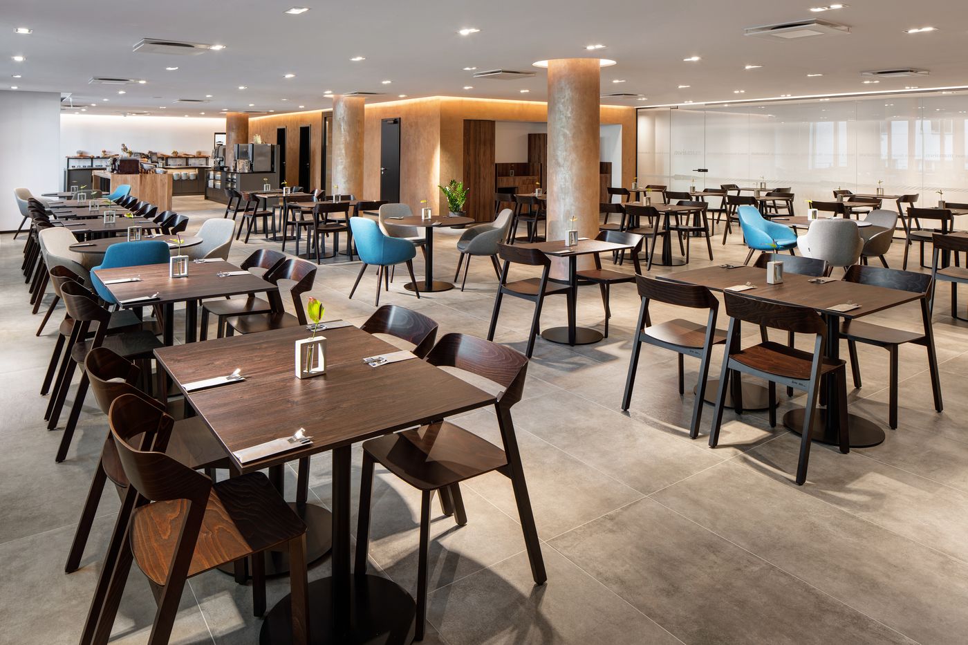 Mamaison-Residence-Downtown-Restaurant-2