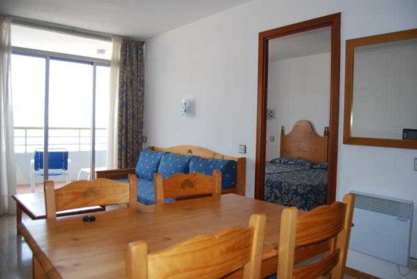 Xon-s-Platja-Room-14