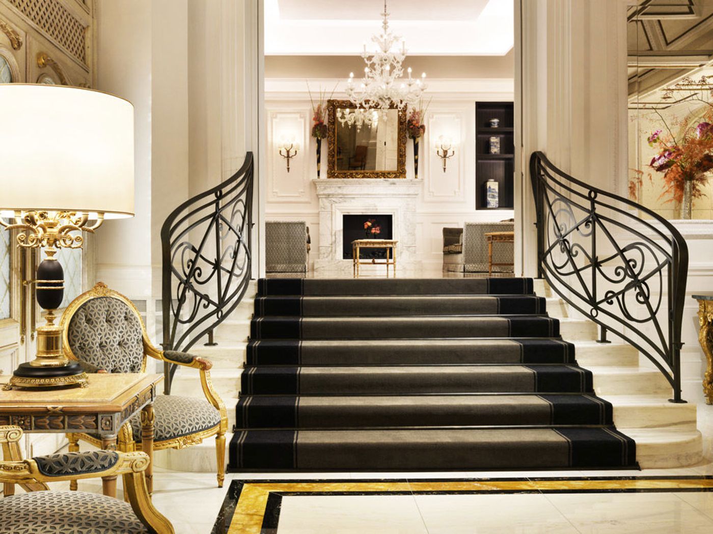 Splendide-Royal-Lobby-16