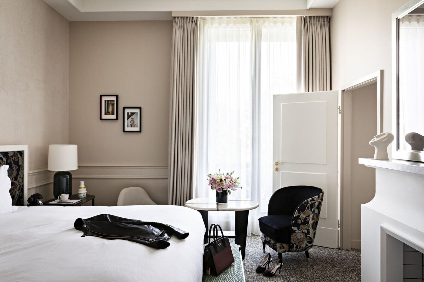 Sofitel-Le-Scribe-Paris-Opera-Room-40