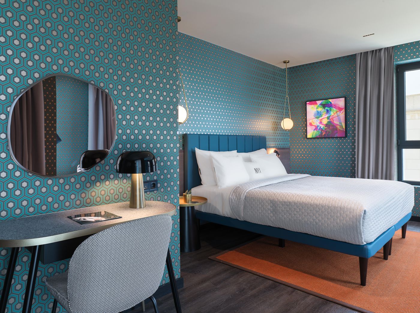 NYX-Esperia-Palace-Athens-by-Leonardo-Hotels-Room-30