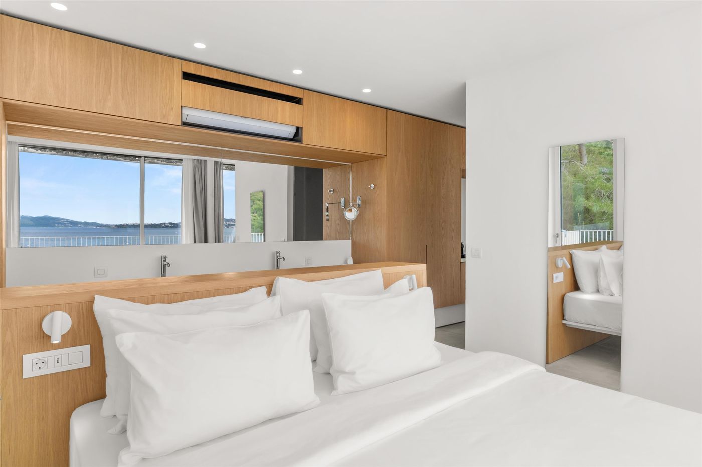 Radisson-Resort-Plaza-Skiathos-Room-49