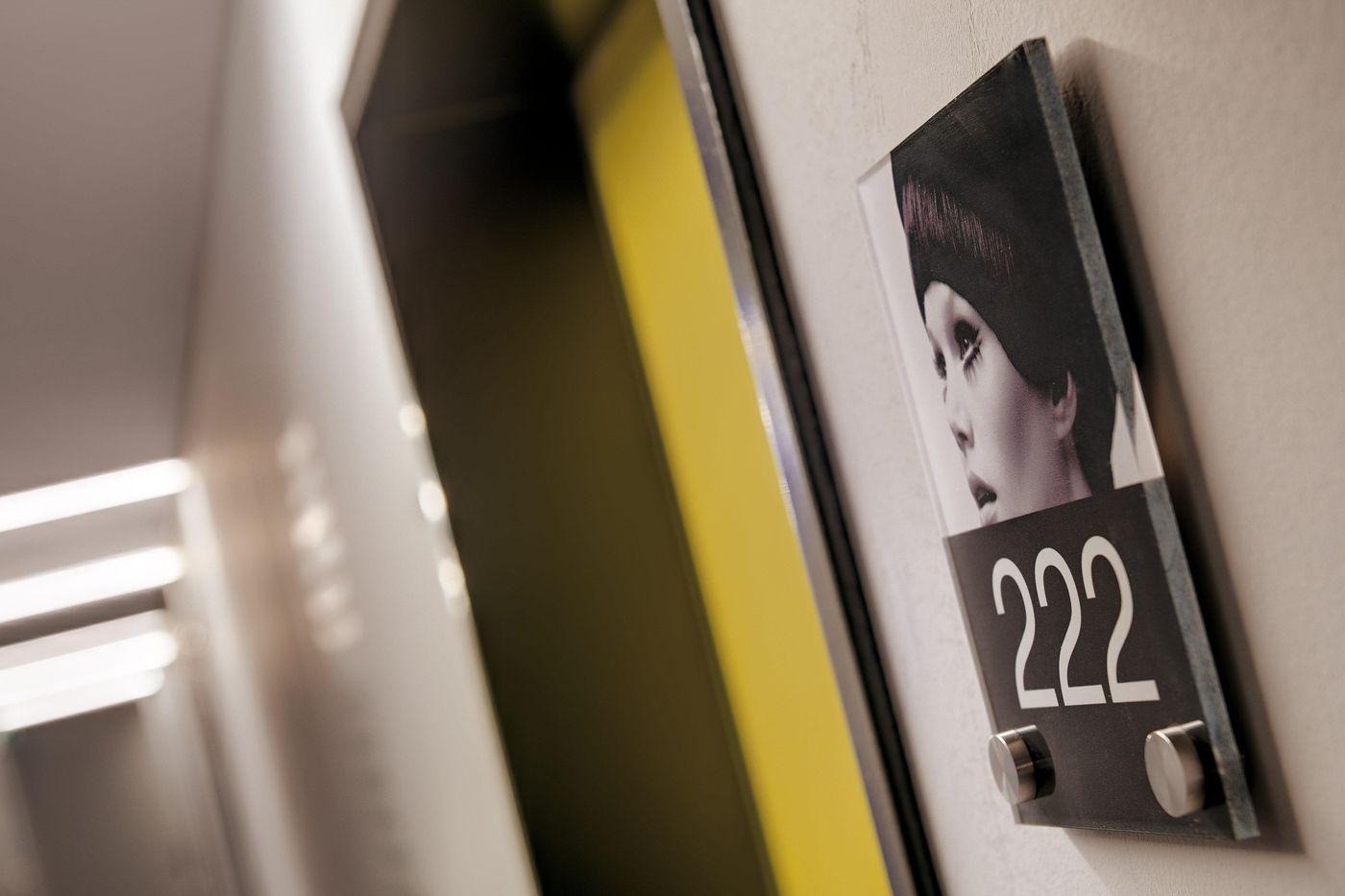 Hotel Indigo Dusseldorf-Victoriaplatz - Germany - DUSSELDORF - Lobby - 4