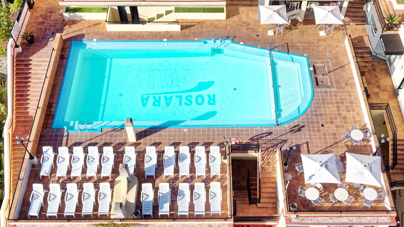 Roslara-Apartment-Pool-10