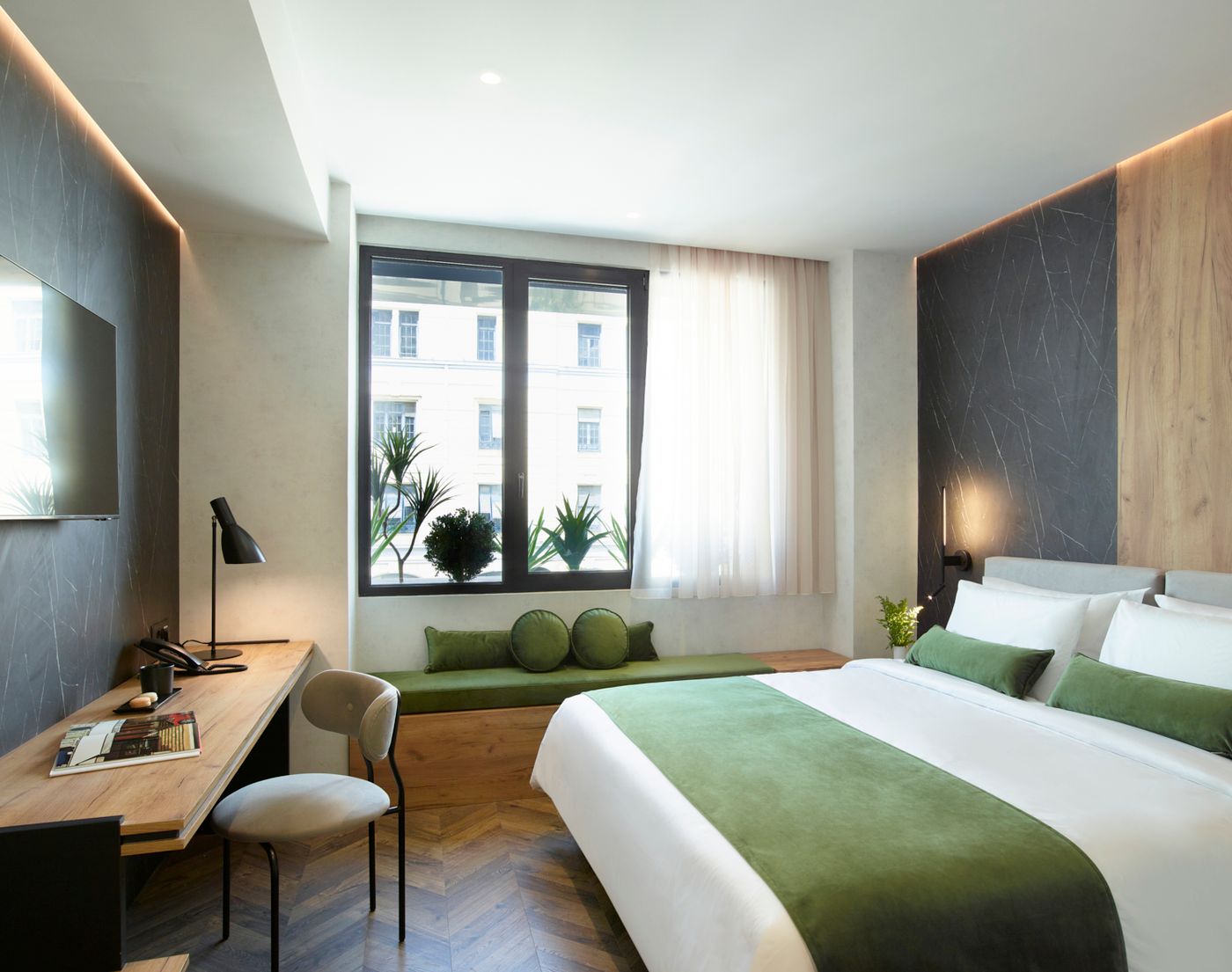 The-Port-Square-Hotel-Room-30