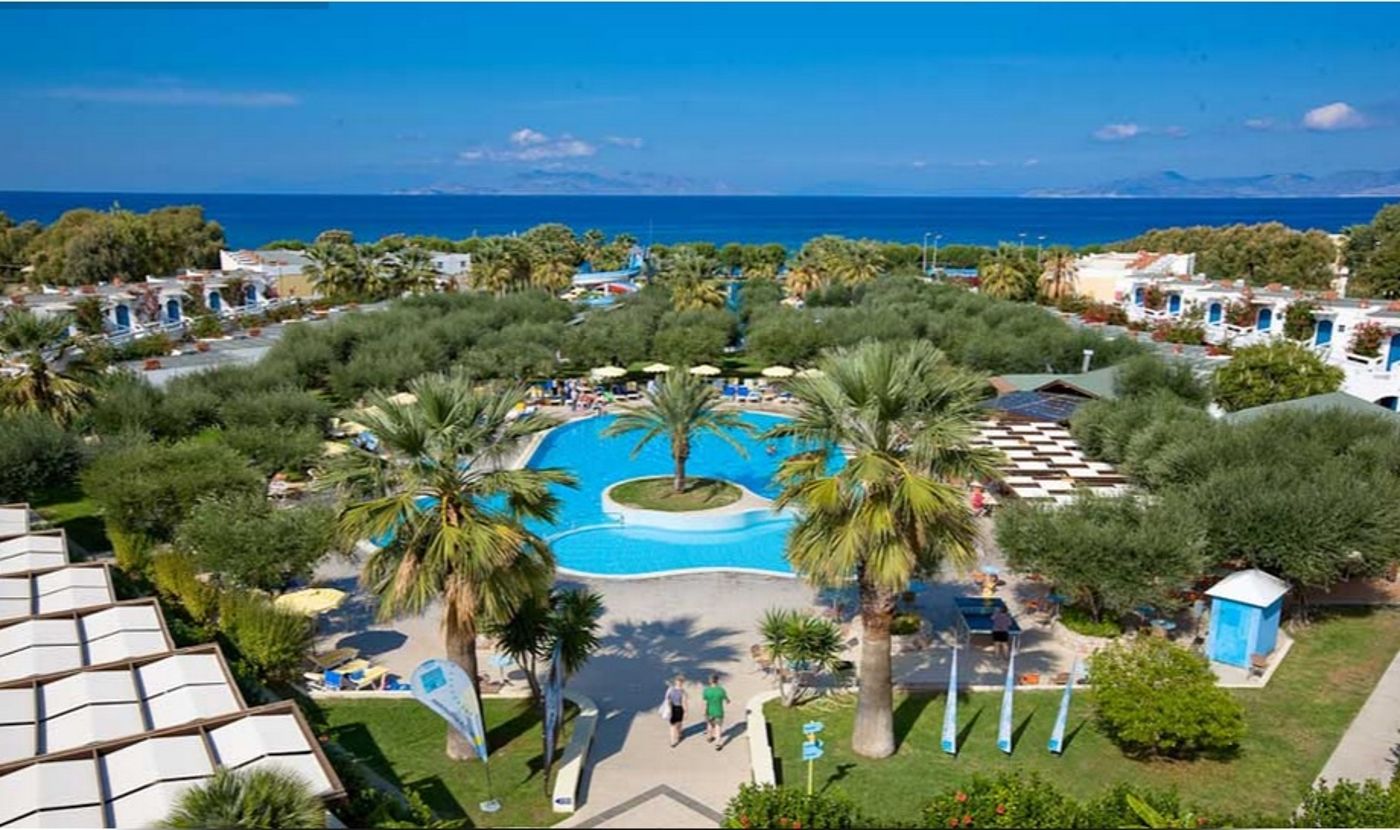 Alex-Beach-Terrace-5