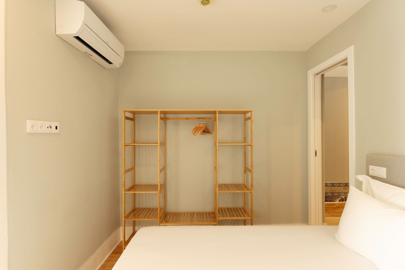 Esqina-Urban-Lodge-Room-17