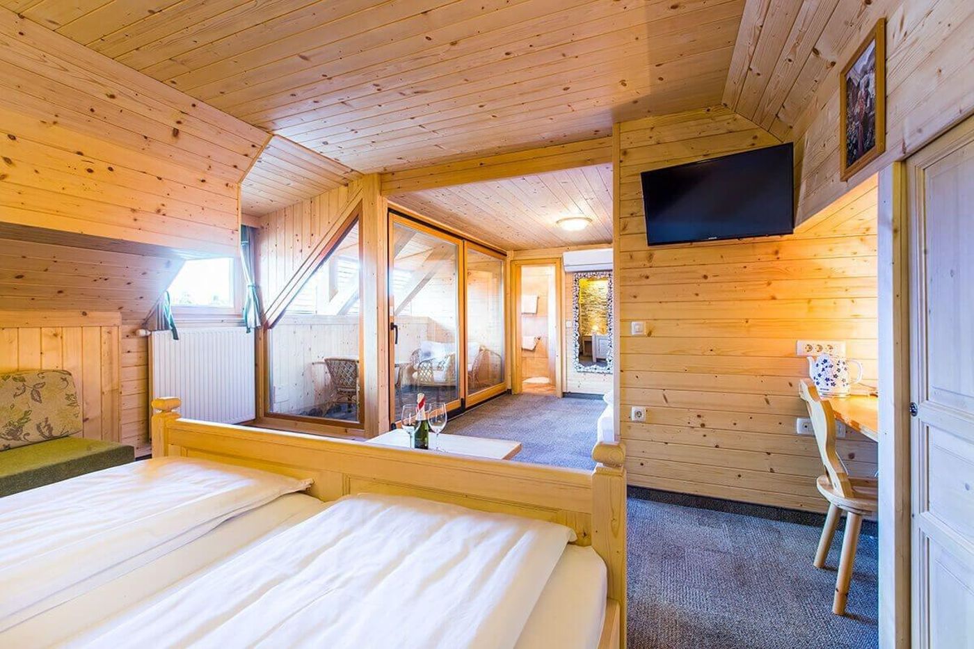Berc Garni Penzion-Slovenia-BLED -Room-8