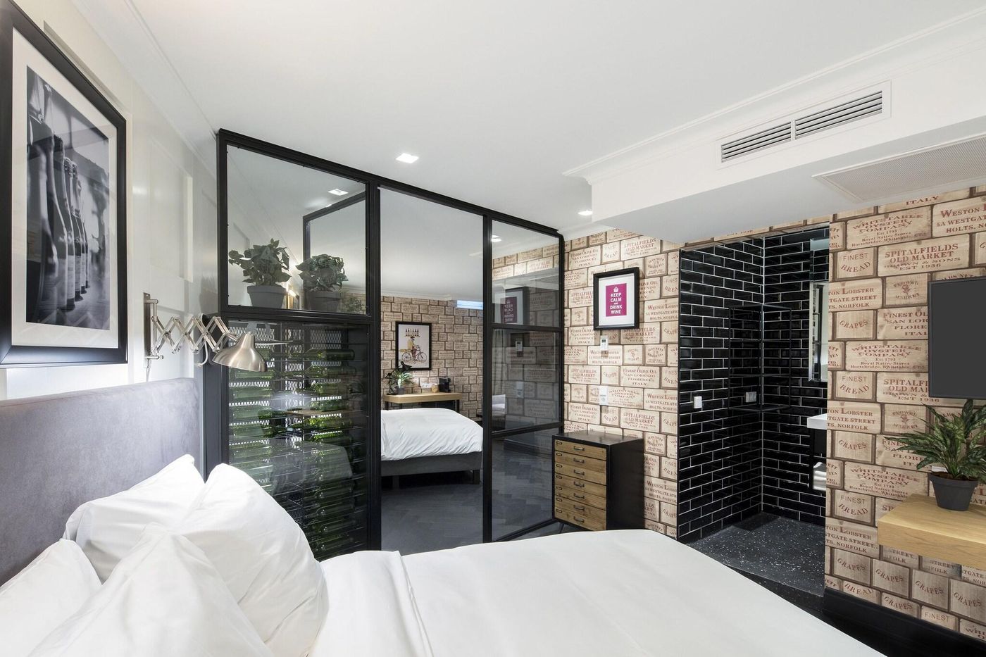 The-Highland-House-Room-23