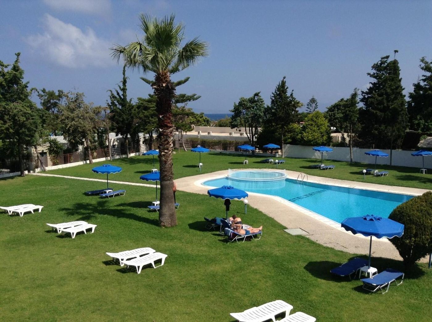 Matoula-Beach-Pool-6