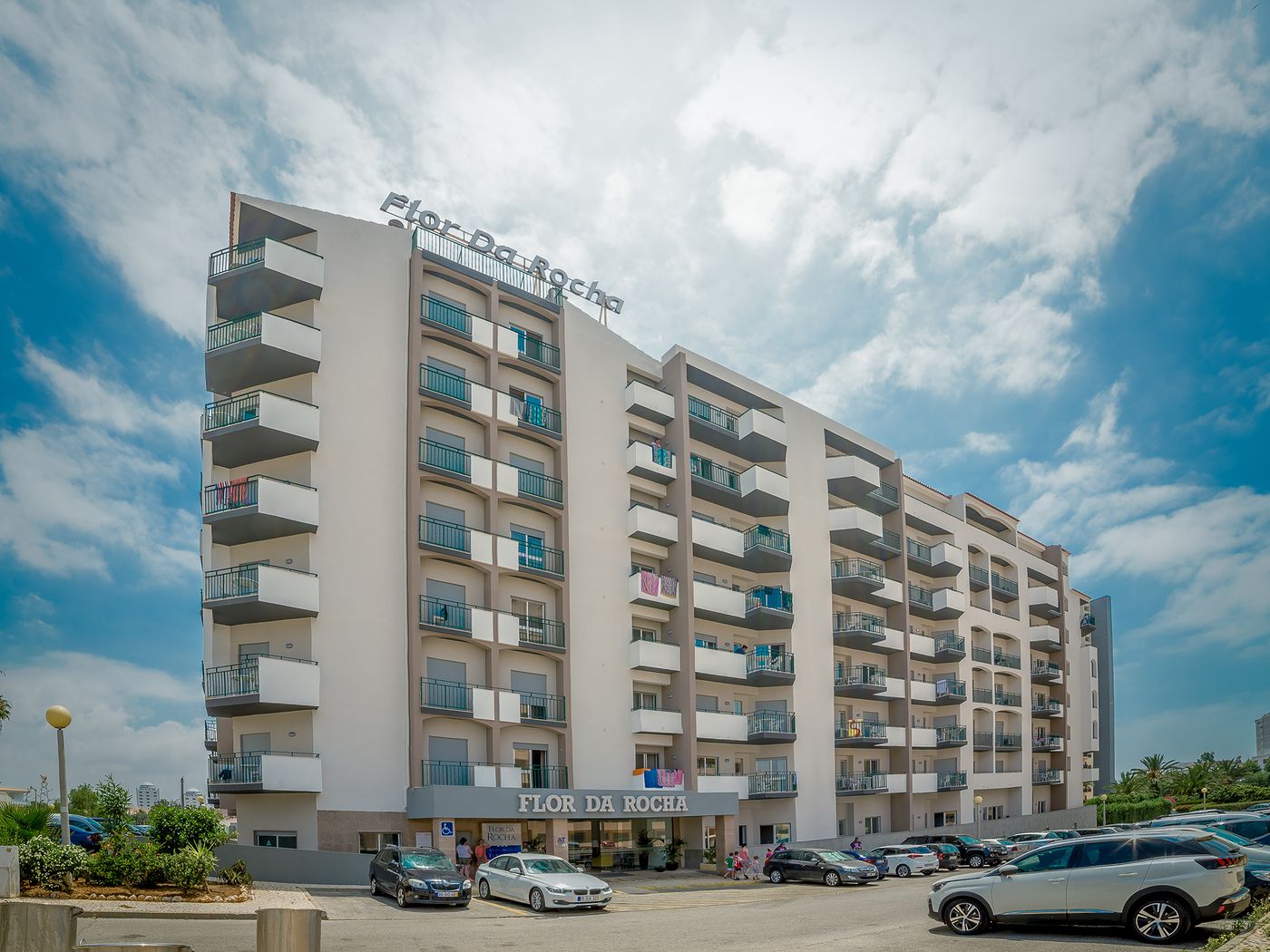 Flor-Da-Rocha-Apartments-General-view-11
