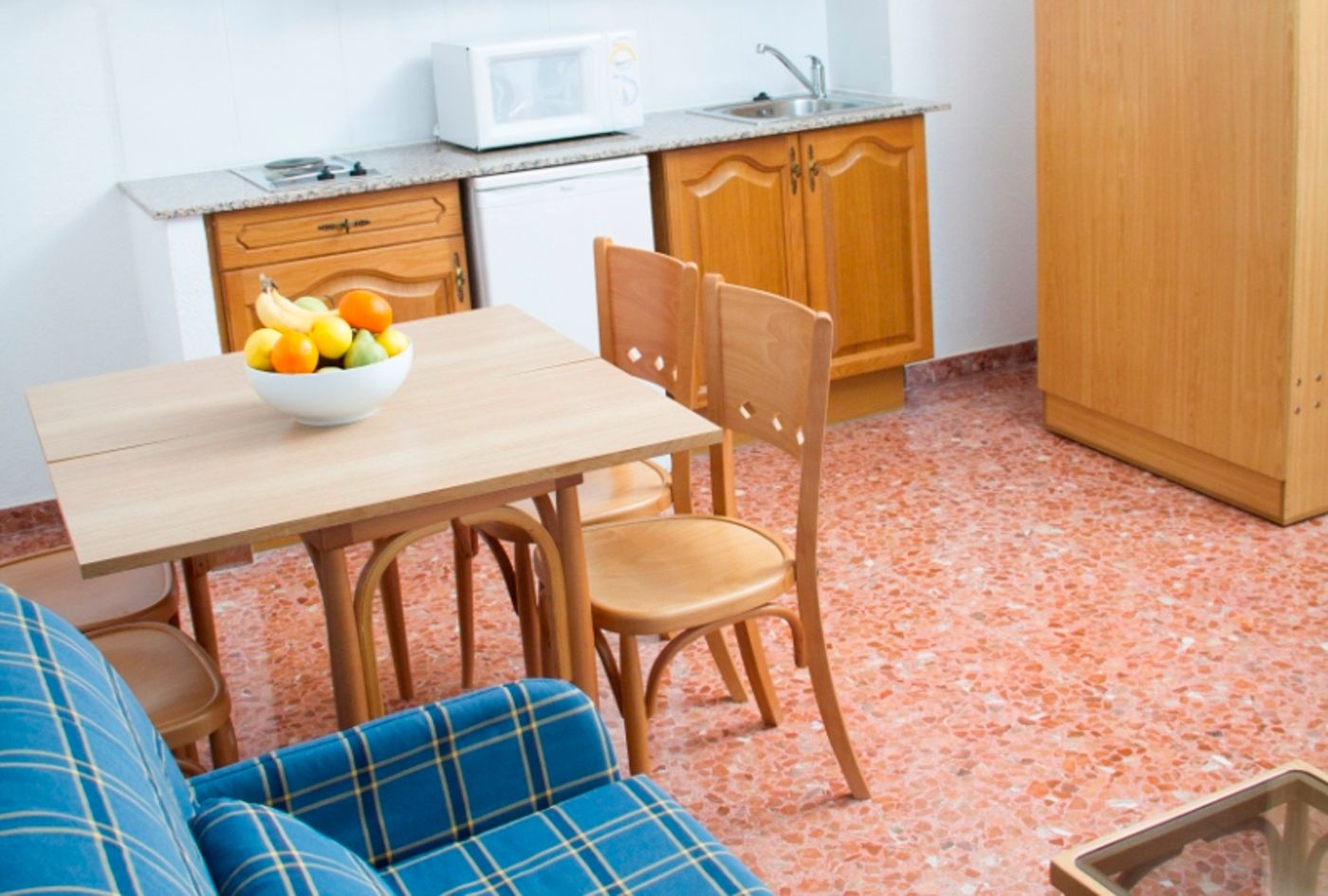 Port Hotel Europa Suites Aparthotel