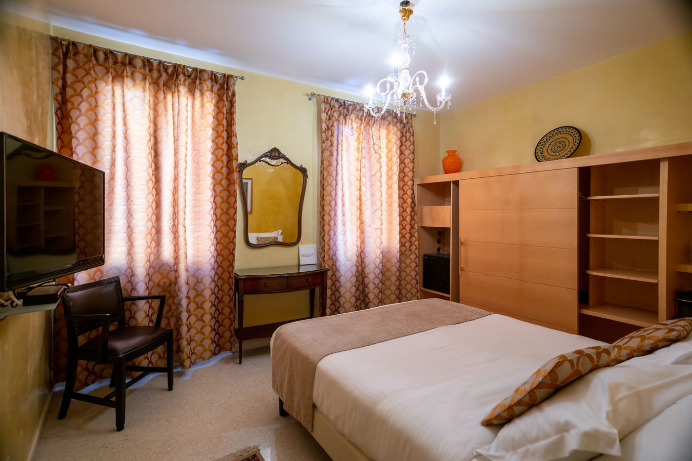 Palazzo-San-Luca-Room-35