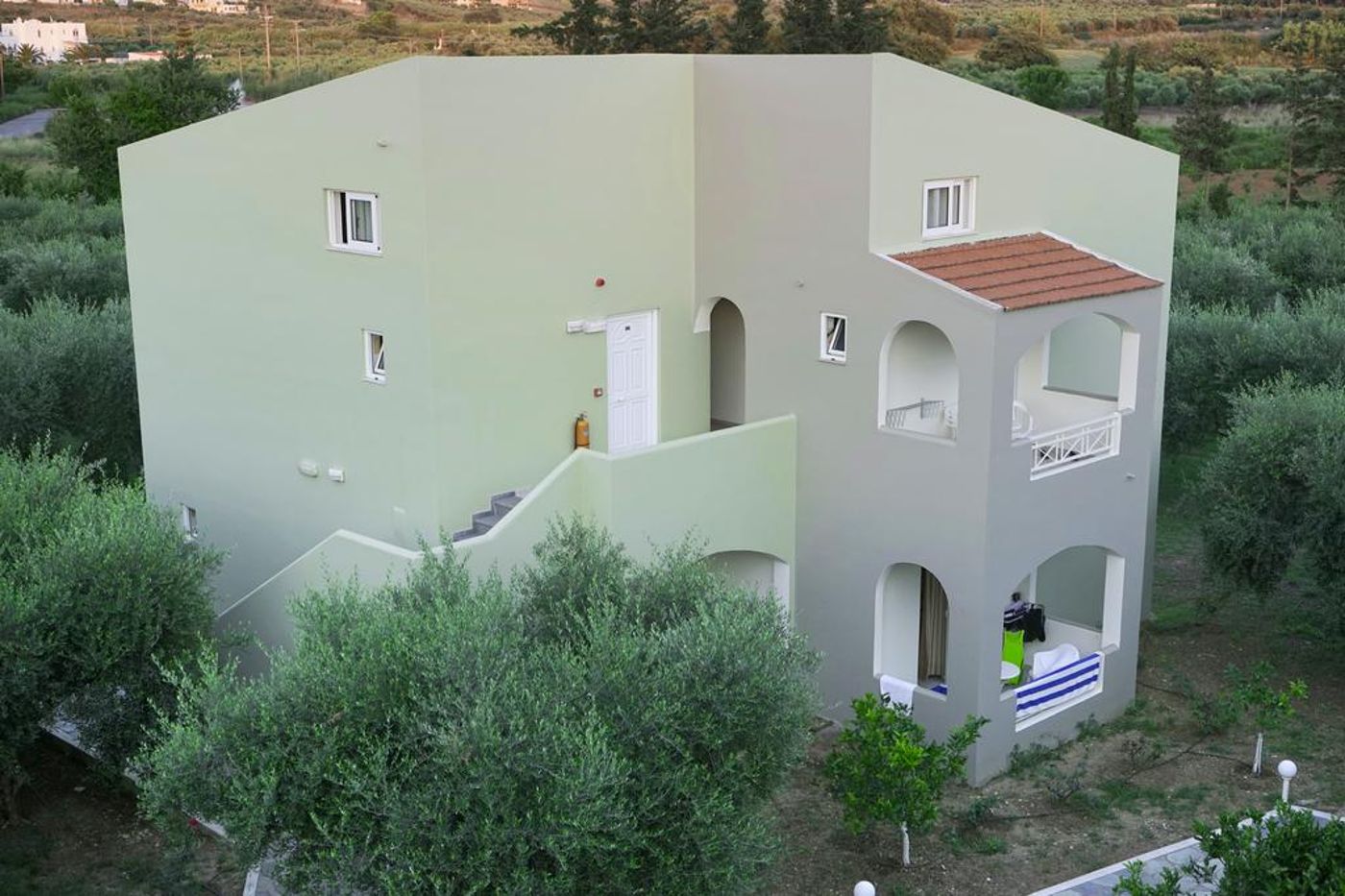 Vardis Olive Garden Hotel