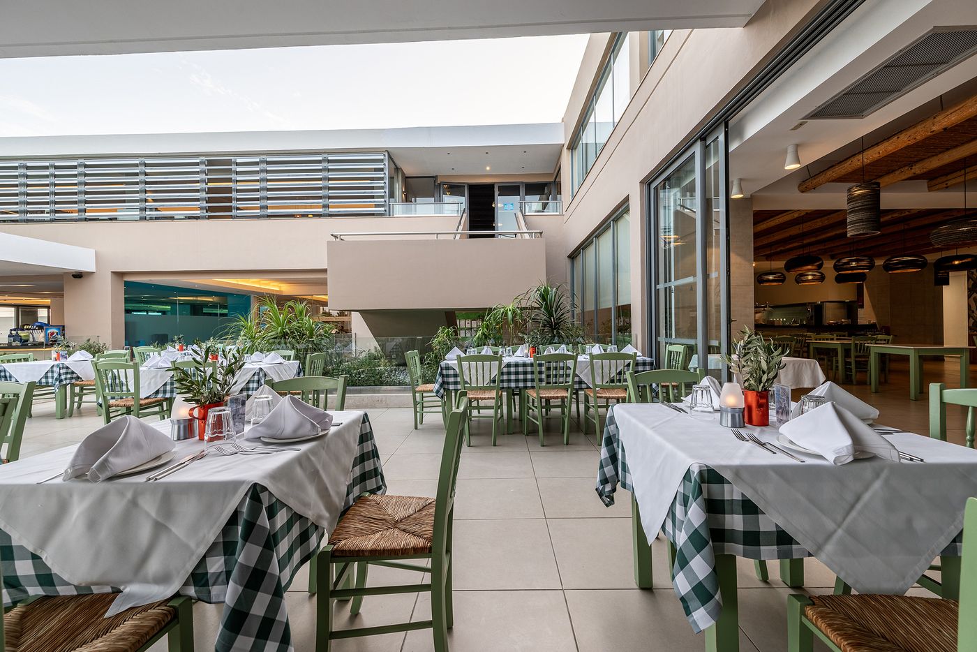 Atlantica-Mikri-Poli-Park--ex-Carda-Beach--Restaurant-14