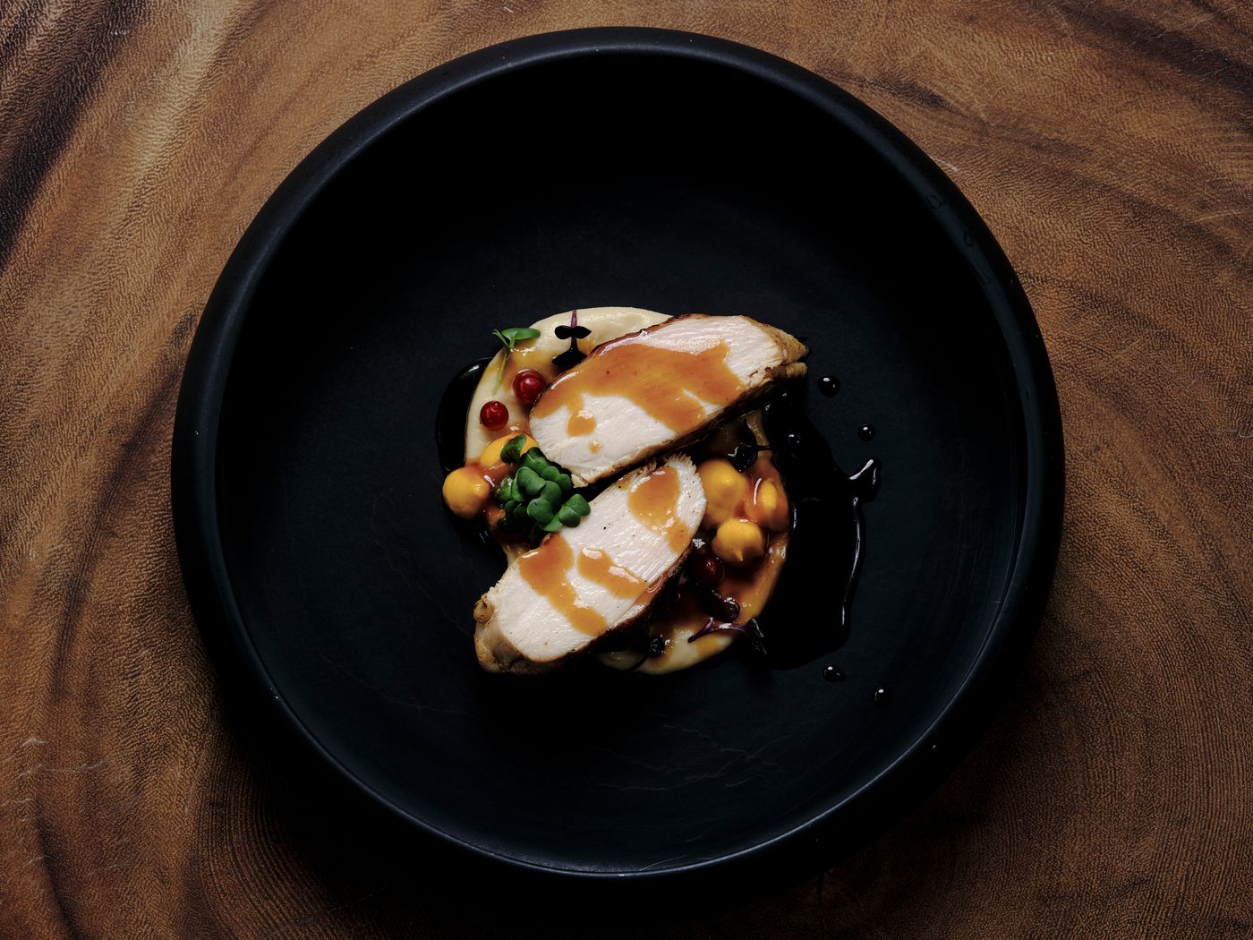 Mykonos-No5-Luxury-Suites---Villas-Restaurant-65