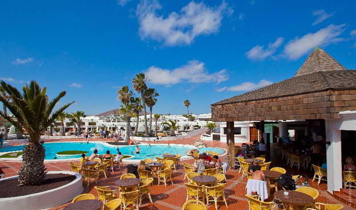 Sands-Beach-Resort-Terrace-13