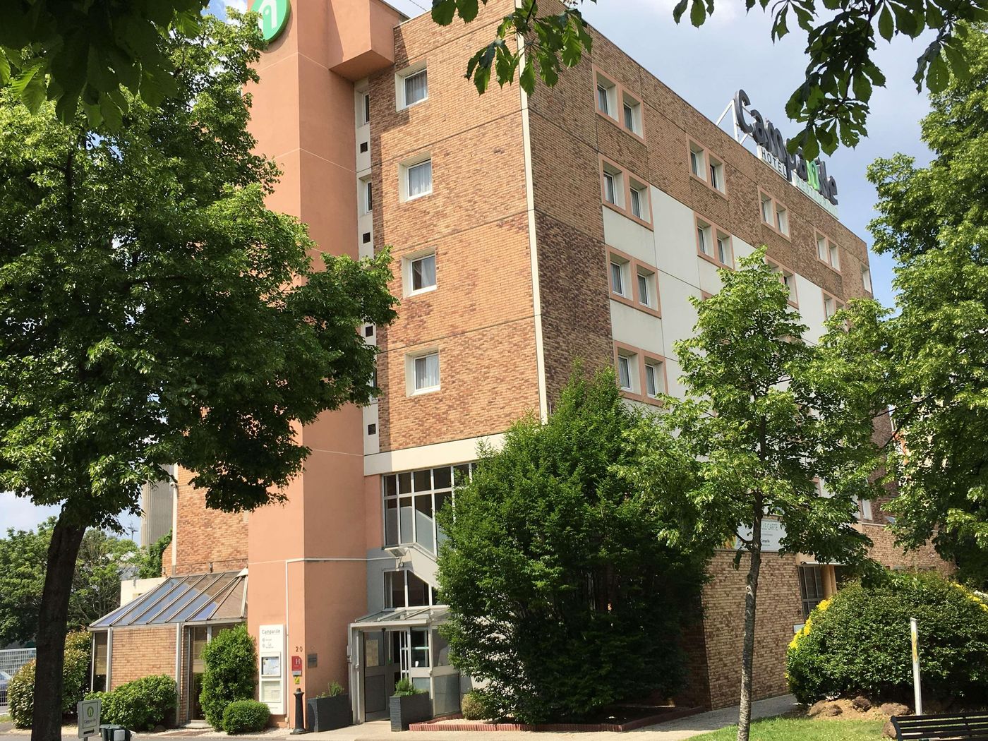 Campanile-Paris-Ouest---Nanterre---La-Defense-General-view-2
