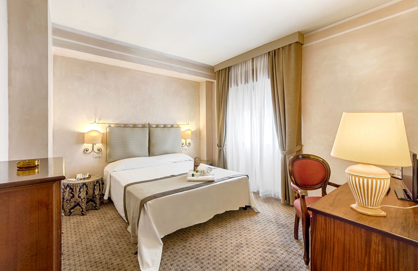 Colonna Palace Hotel Mediterrano-Italy-OLBIA (SS)-Room-4