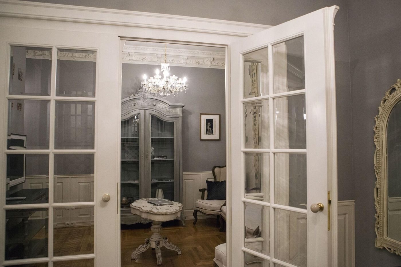 7-Koron-Apartments-Room-44