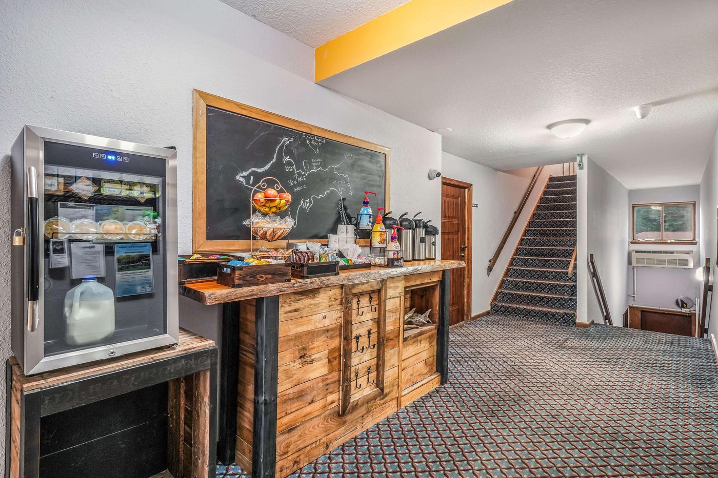 Ibis-Paris-Tour-Eiffel-Restaurant-12