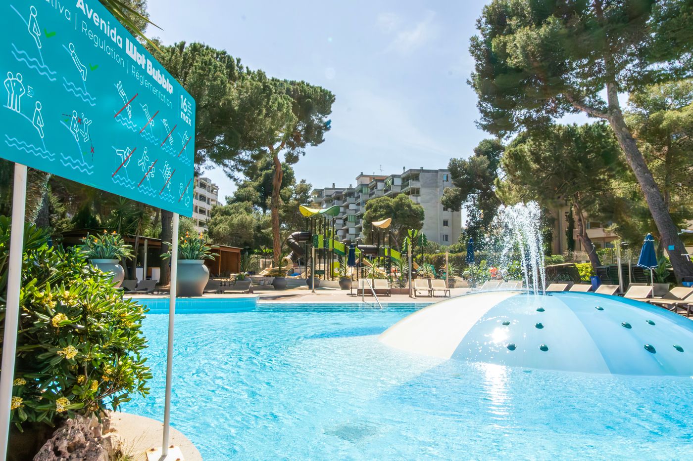 Golden-Avenida-Family-Suites-General-view-12