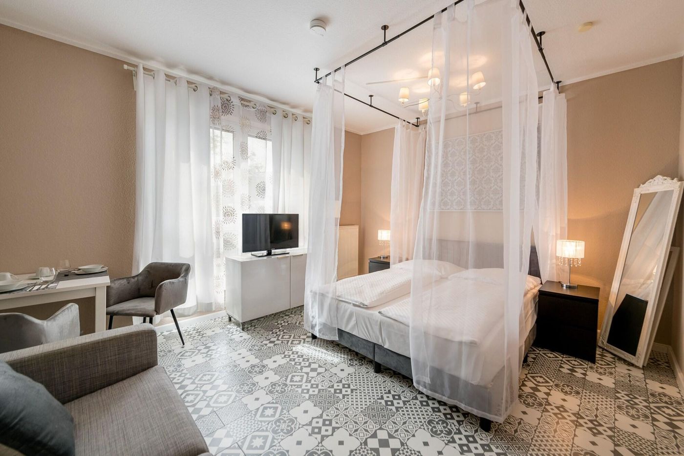 Aparthotel-Alma-Bonn-General-view-9