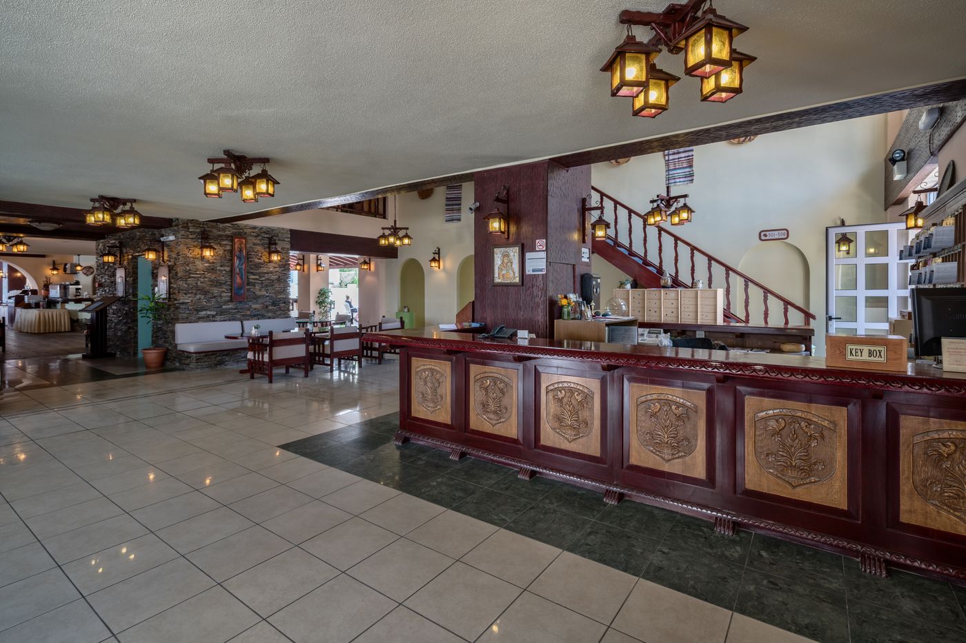 Lefkoniko-Bay-Lobby-26