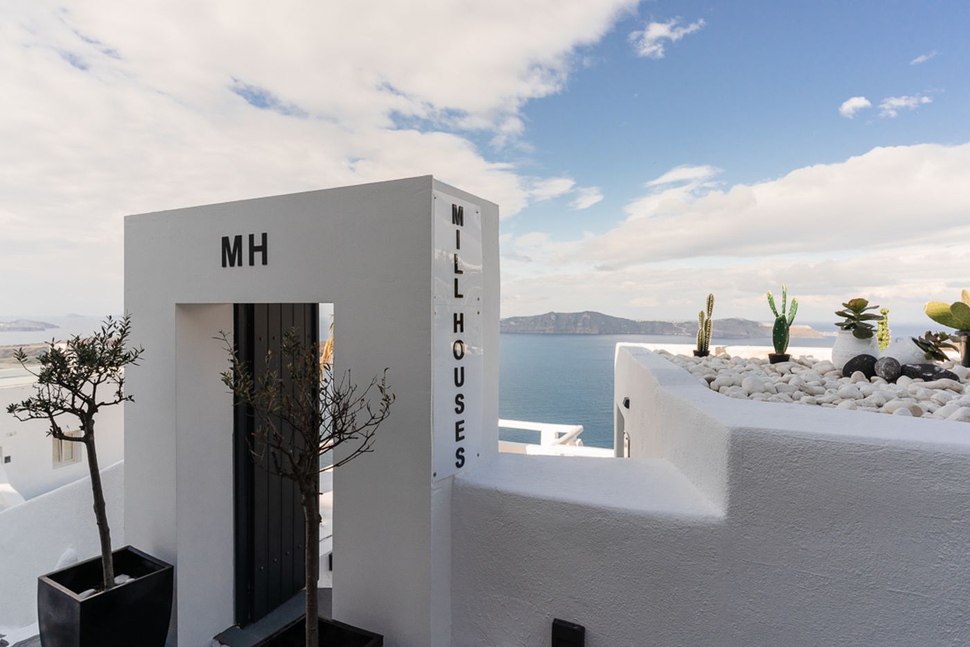 Mill-Houses-New-Elegant-Suites-General-view-38