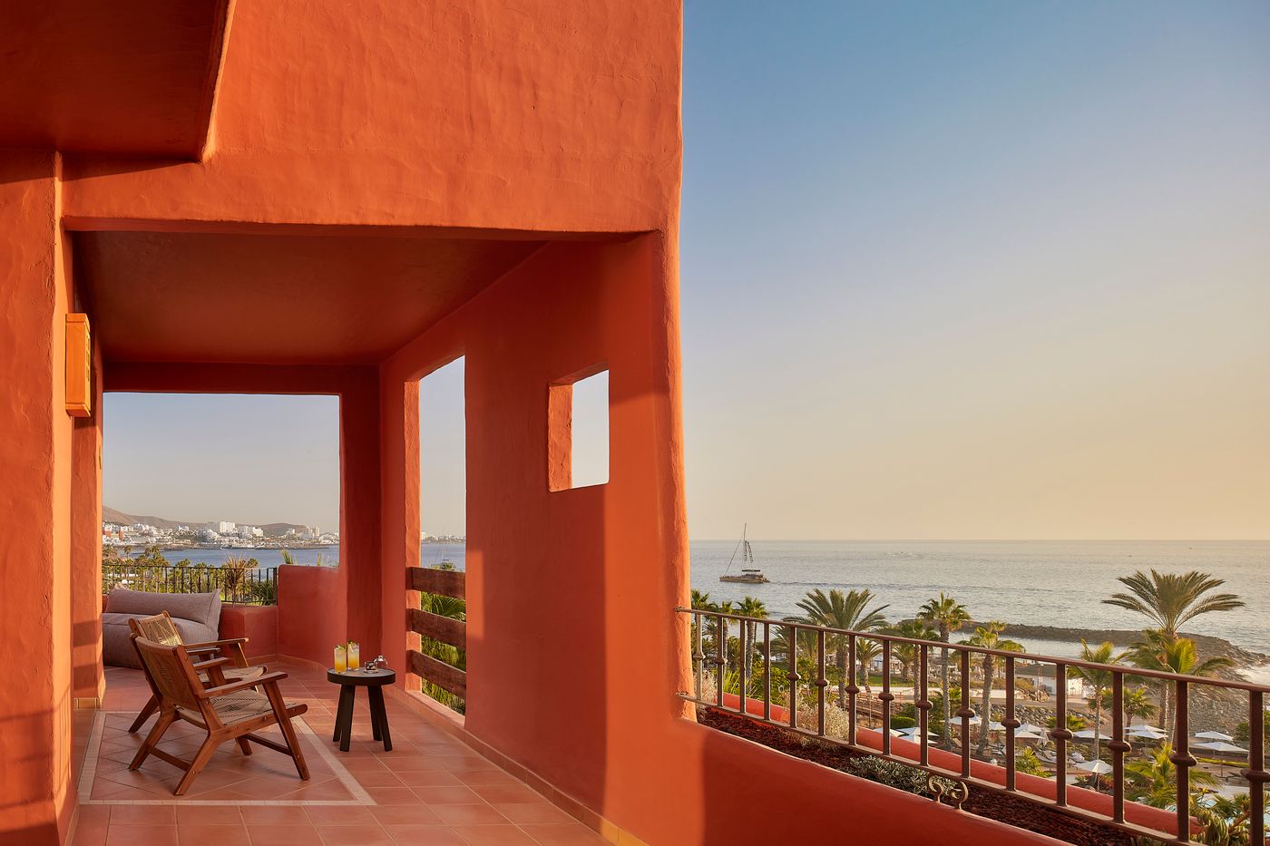 Sheraton-La-Caleta-Resort---Spa-Room-50