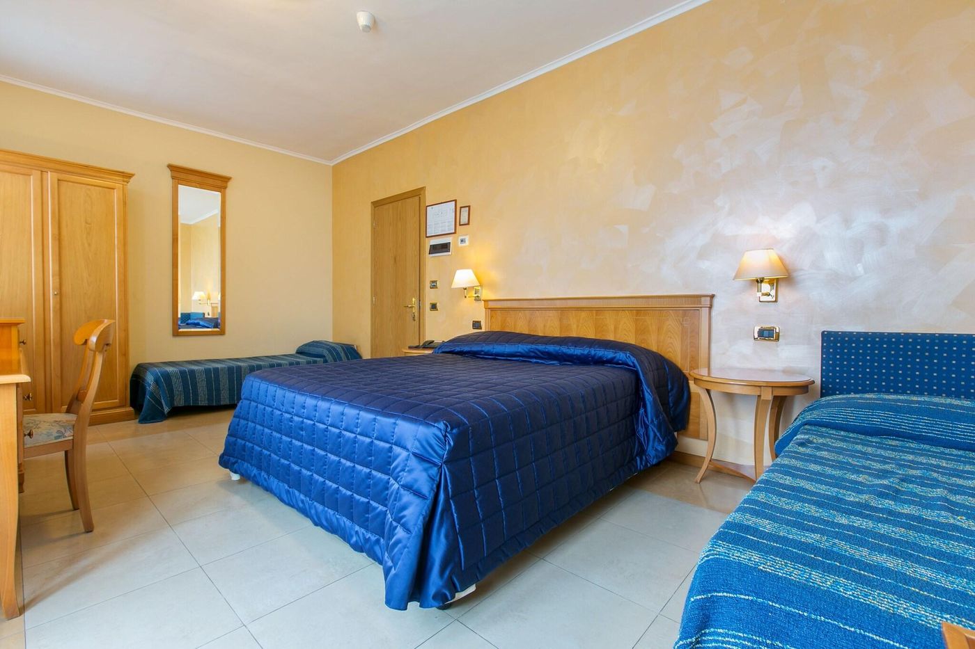 Grand-Hotel-Moon-Valley-Room-17