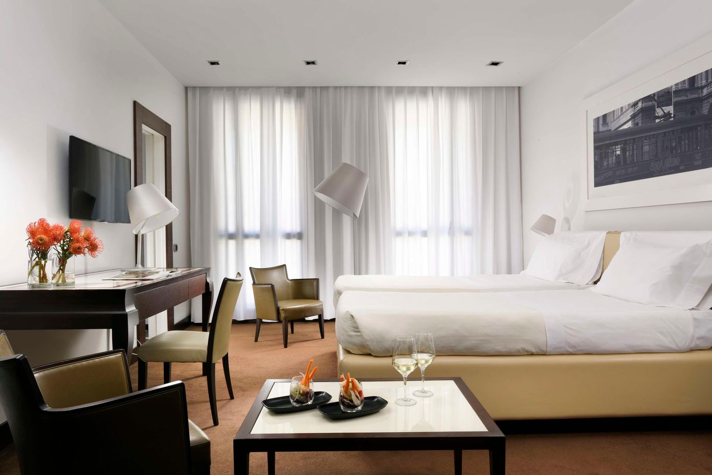 Unahotels-Cusani-Milano-Room-18