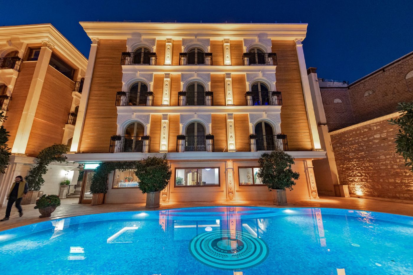 Seven-Hills-Palace---Spa-General-view-90