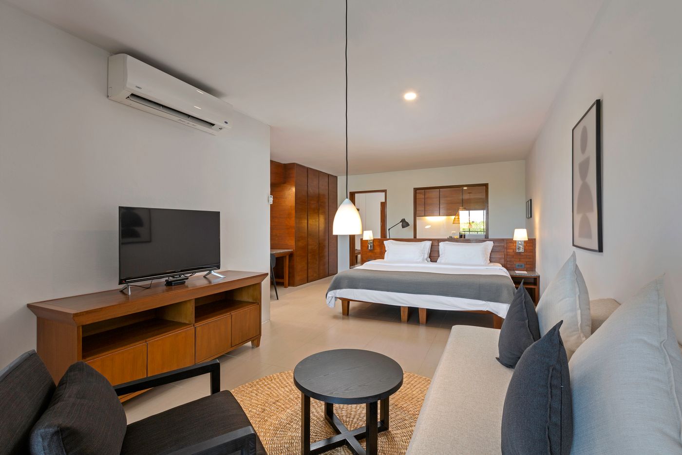 Kamala-Beach-Hotel---Resort-Room-20