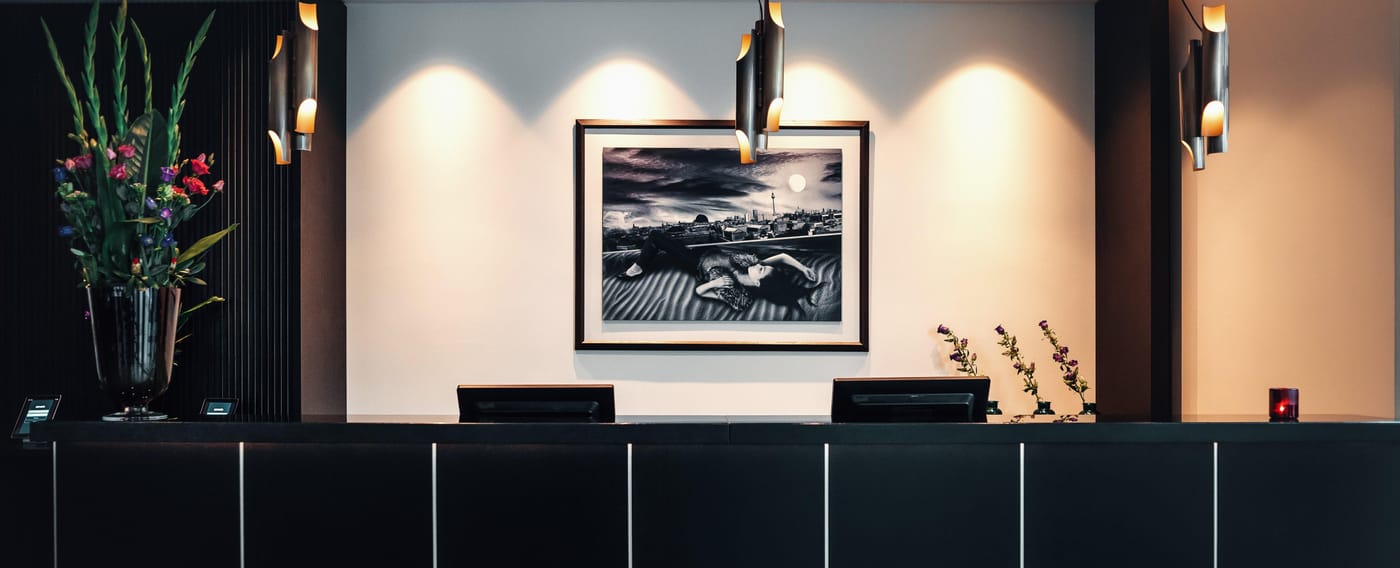 Holiday-Inn-Berlin-City-Center-East-P-Berg--an-IHG-hotel-General-view-10