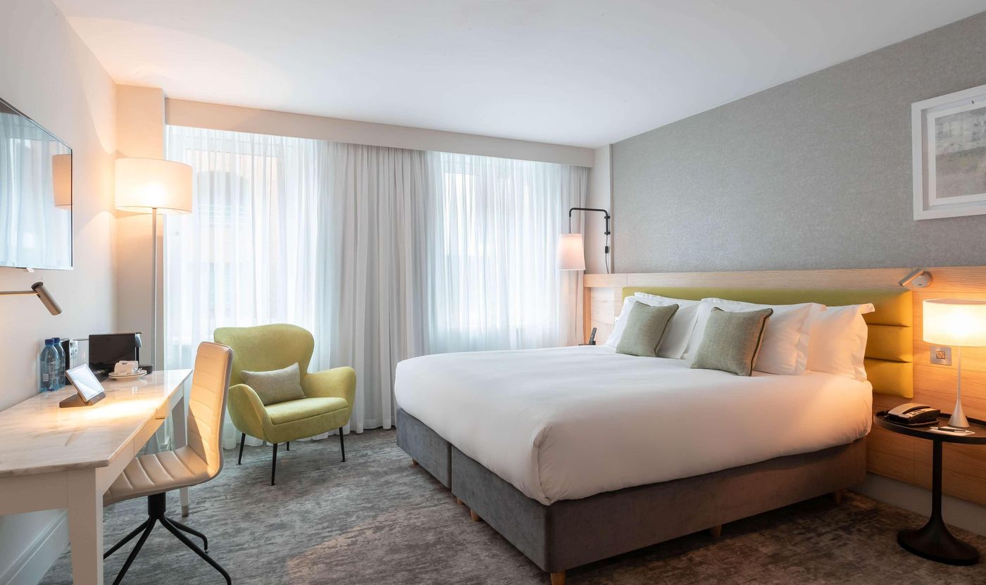 The-Morgan-Hotel-Room-10