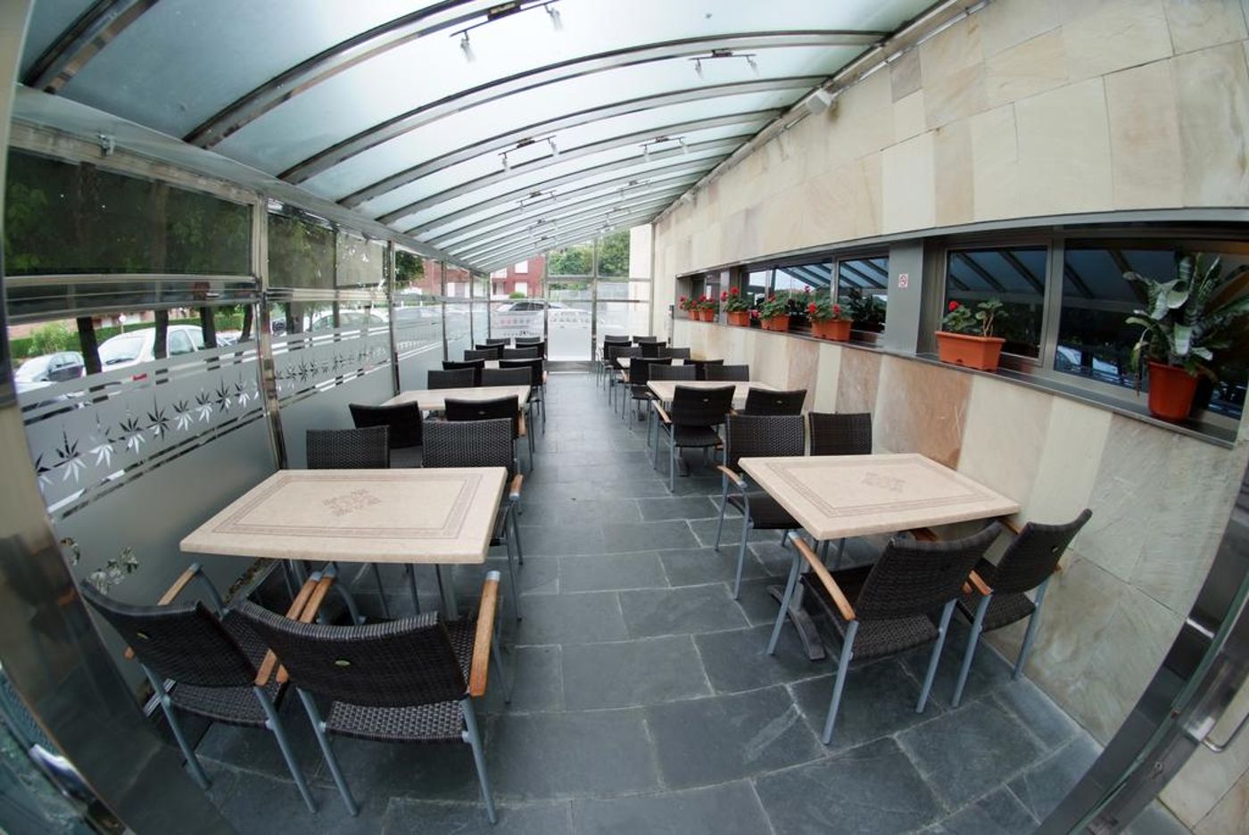 Estrella del Norte-Spain-ISLA-Bar-10