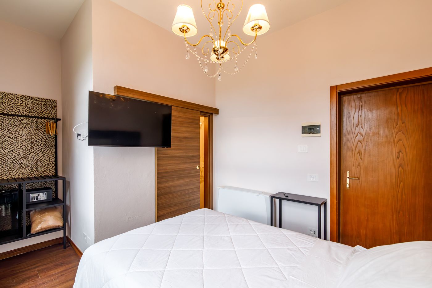 Villa-Lecchi-Hotel-Wellness-Room-60