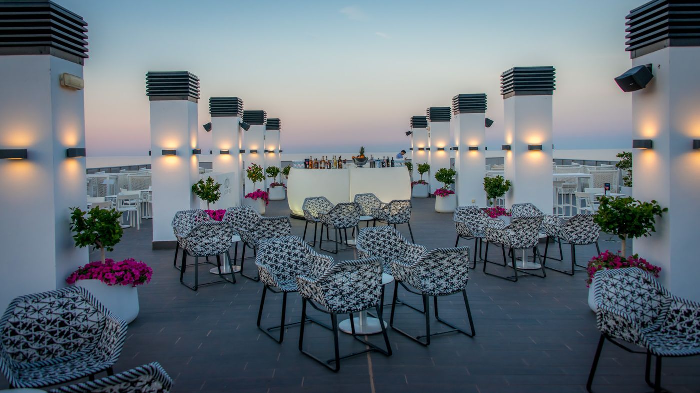 RH-Bayren---Spa-Terrace-10