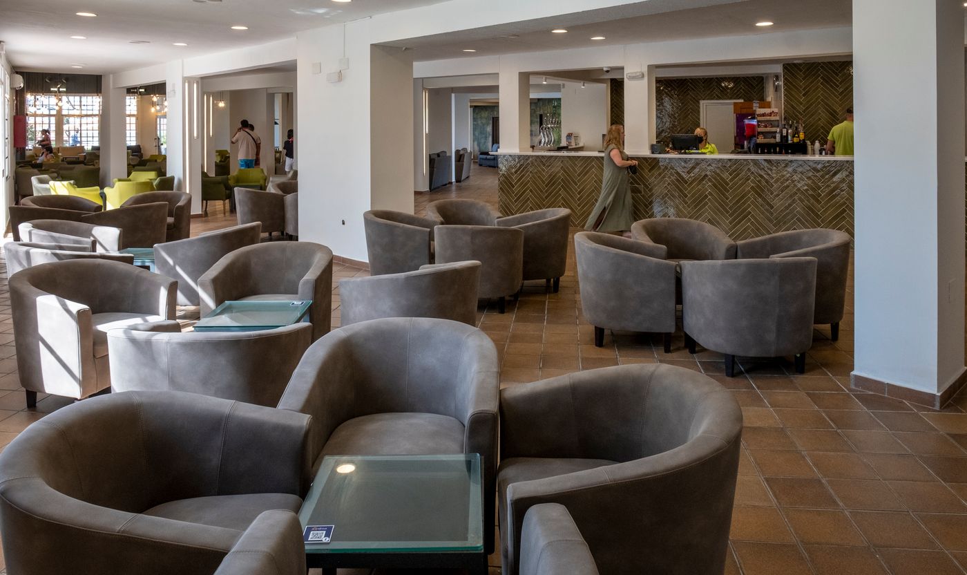 Carabela-Beach---Golf-Hotel-Bar-49