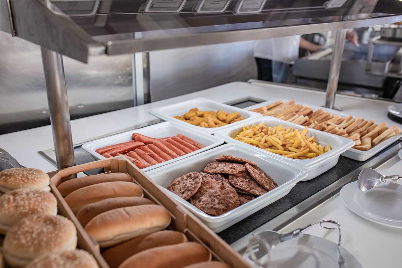 Servatur-Waikiki-Restaurant-46