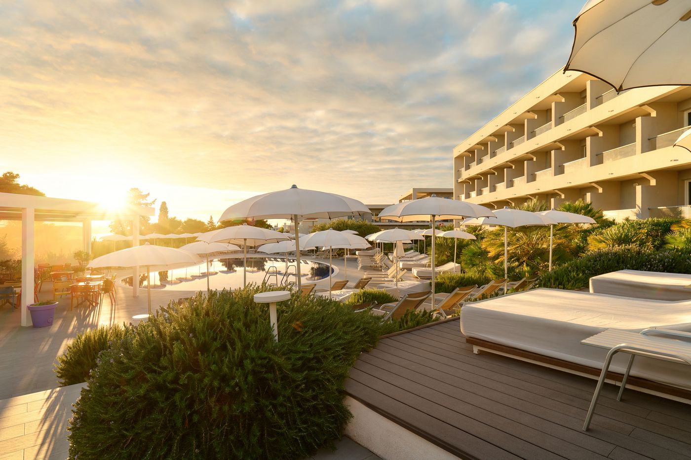 Pharos-Hvar-Bayhill-Hotel-Terrace-8