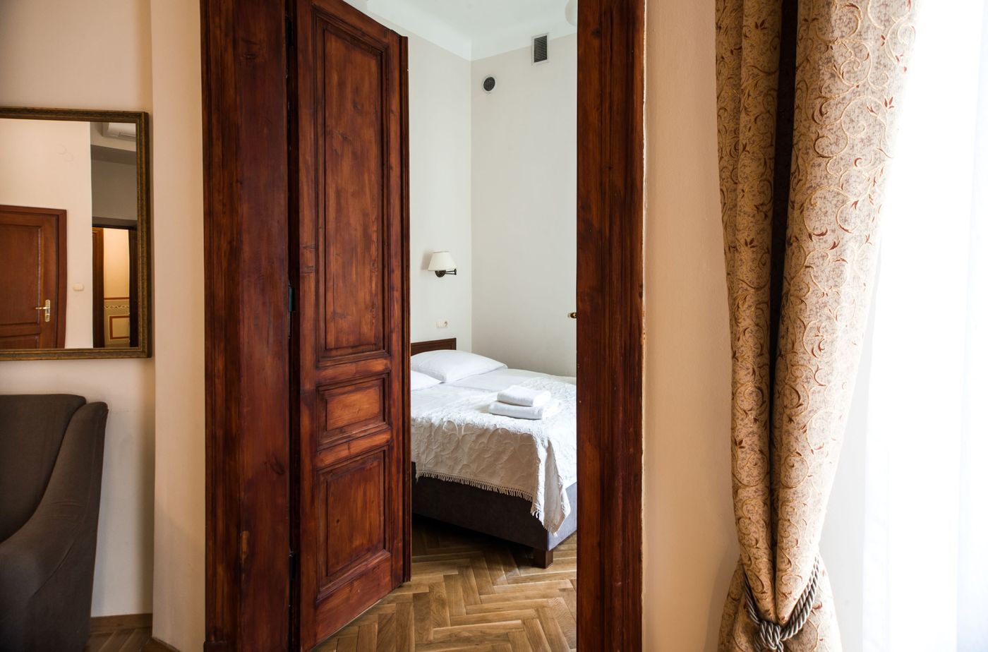 Aparthotel-Basztowa-Room-17